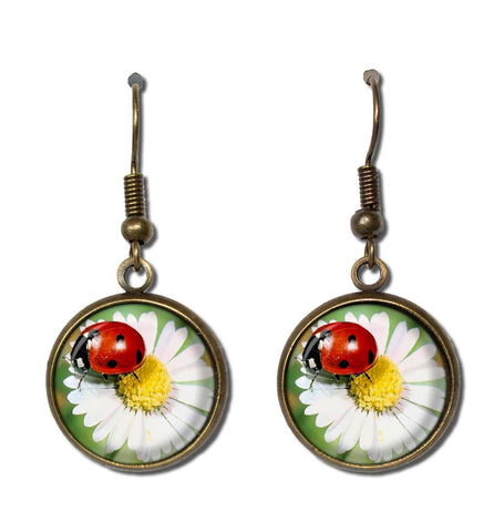 Ladybug Daisy Flower Nature Design