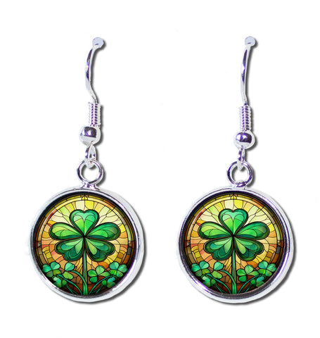 Faux Stained Glass Green Clover