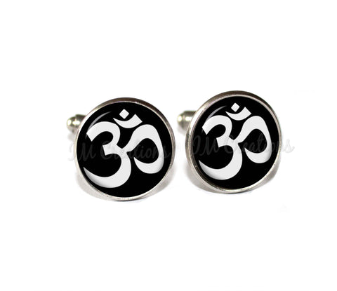 Om Sign of Meditation Mantra