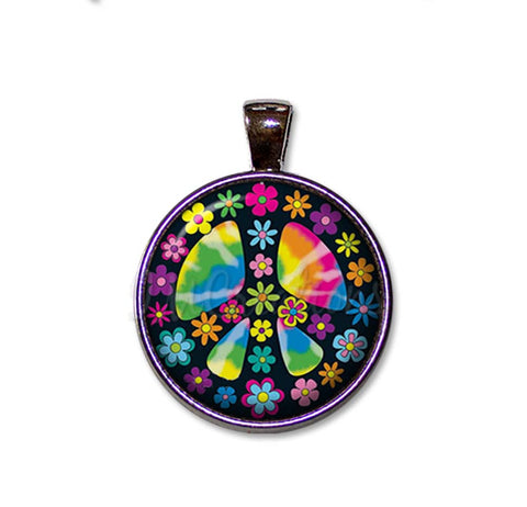 Retro Flowery Peace Symbol