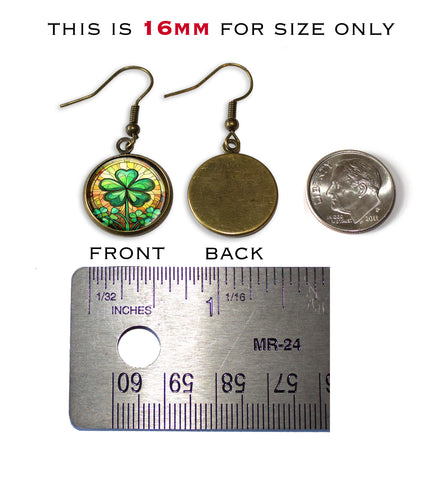 Faux Stained Glass Green Clover