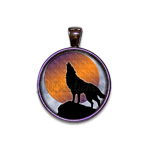 Howling Wolf Full Moon